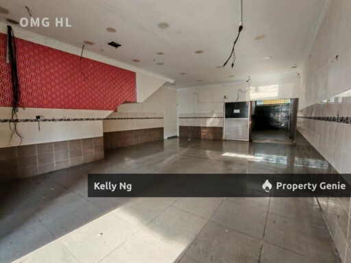 Ground Floor Shoplot At Bayu Tinggi Klang For Rent