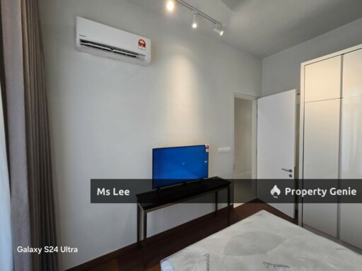 Pavilion Embassy Oxford Residences @ KLCC-Near LRT, level 13 TRX view, Good for investment