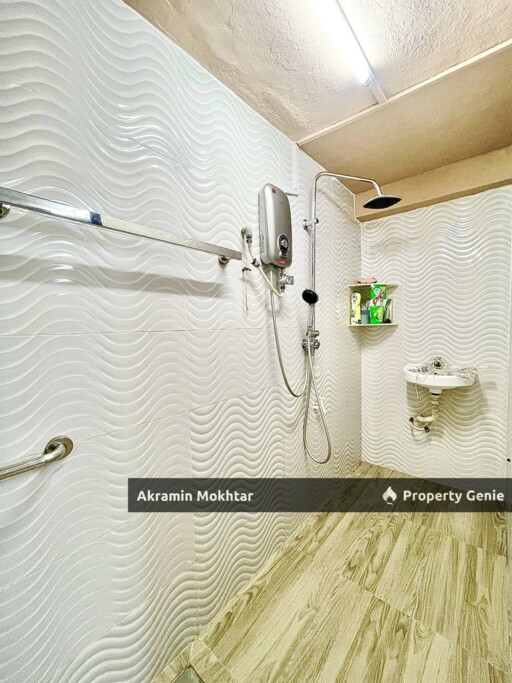 Freehold, Facing Open & Renovated| 2 Storey Terrace Taman Sri Muda, Seksyen 25 Shah Alam