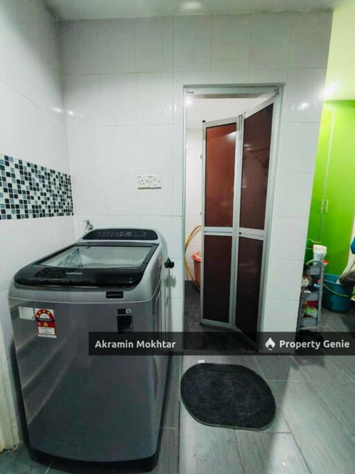 SINGLE STOREY TAMAN KINRARA SEKSYEN 5, PUCHONG