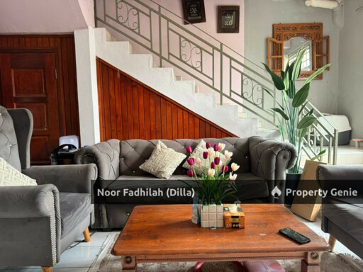 Double Storey House Taman Desa Anggerik Nilai