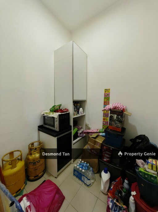 Redup Bandar Ainsdale , S2 Heights, Seremban 2 ( Facing Playground)