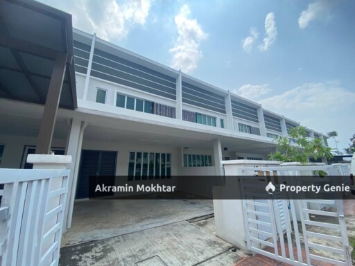 Double Storey Putra Heights,  Kampung Bukit Lanchong, Subang Jaya