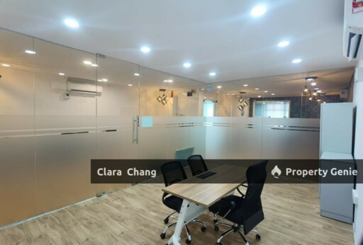 Taman Molek Fully Furnished Second Floor Office