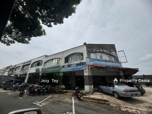 Jalan Pematang - Intermediate Whole Block Double Storey