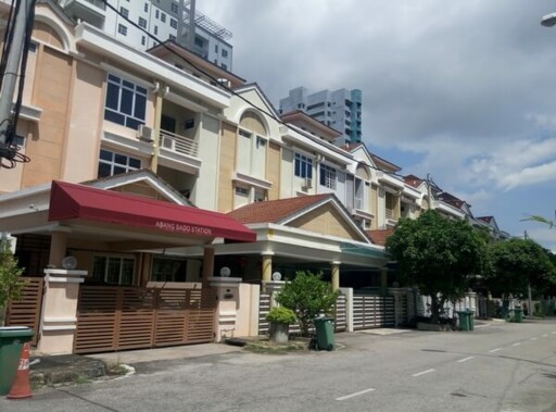 Jambul Villa