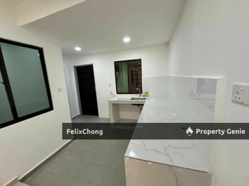 Taman Ringting 1 Sty Low Cost,Jalan Gelam,Masai,Renovated,Unblock