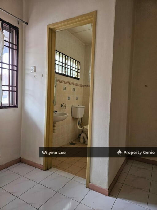 🏡 2-Storey Terrace House @ Taman Kajang Perdana – For Sale - Taman Kajang Perdana 💰 Asking Price: RM540,000 (Negotiable) 🔑 Property Details:  Double Storey Terrace House 4 Bedrooms | 3 B