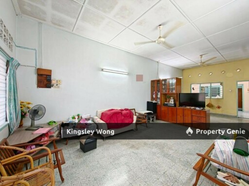Taman Lim ​Single Storey Semi-D Facing Field Near Jalan Kuala Kangsar
