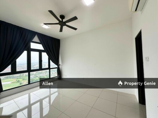 8 Scape Residence in Taman Perling