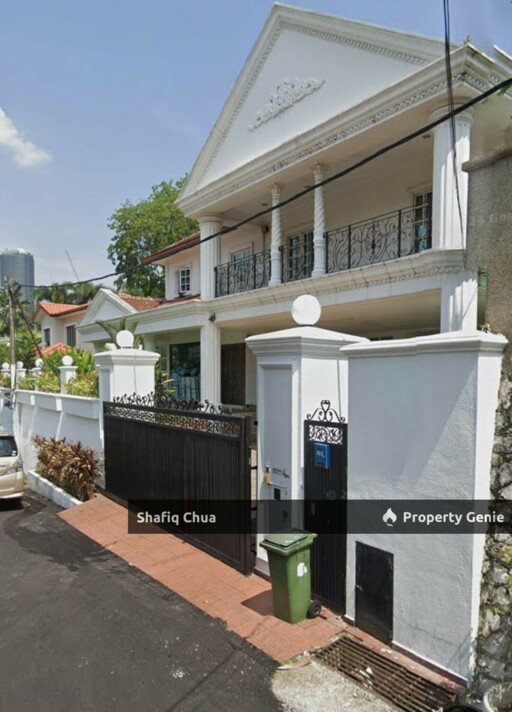 A Highly Sort After Neighbourhood Bungalow House in Taman Bukit Seputeh KL