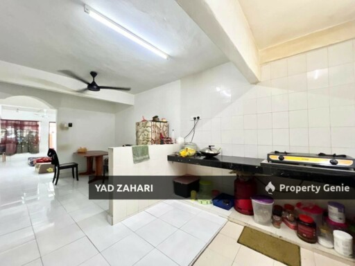 Taman Sri Muda, Shah Alam | 2-Storey Terrace 4 Bedrooms | RM350K - Fully Extend and Fully Renovated