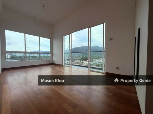 CODRINGTON RESIDENCE CONDO MIDDLE FLOOR 1512sf ORIGINAL UNIT GEORGETOWN