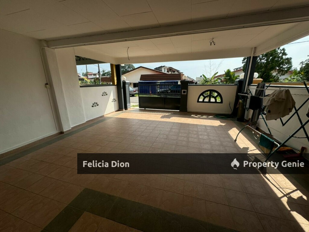 BUKIT BERUANG DOUBLE STOREY TERRACE FOR SALE 🏕️ BELOW VALUE