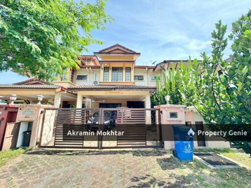 FREEHOLD RENOVATED 2 Storey Superlink Jalan Rabung, Bukit Jelutong .