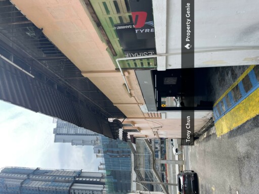 Taman Salak Selatan end lot 2 storey shop/ office for sale