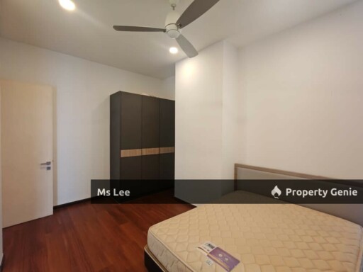 Mirage Residence @ KLCC-Near MRT, Level 10 with Balcony, Good for Investment