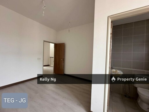 Brand New 2 Sty House At Nadira 3 Bandar Bukit Raja Klang For Rent