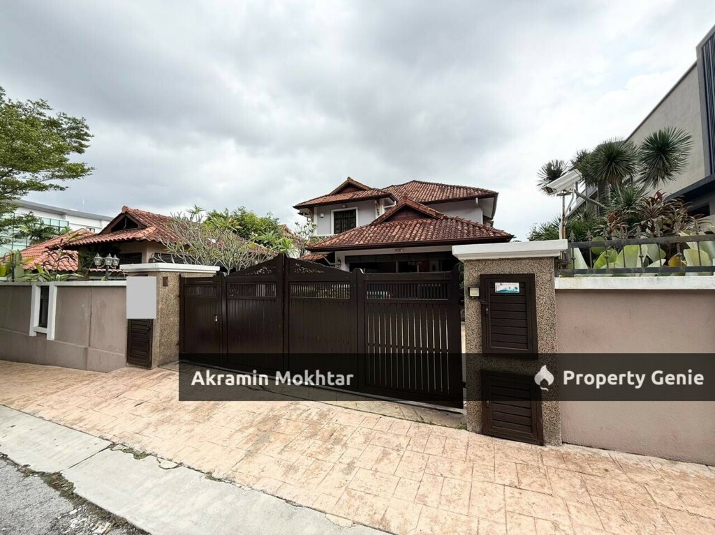 Bungalow Double Storey Damai Jaya @ Alam Damai, Cheras