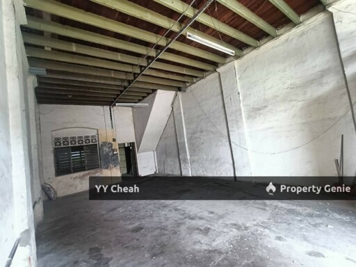 Gopeng Shop Lot for Sale - Jalan Eu Kong Freehold 22x70