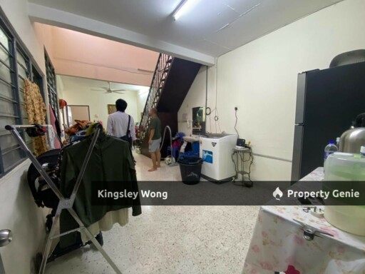 Lpoh Garden Canning Garden Freehold Single Storey Terrace House Facing Field Aeon Kinta Hospital Schools