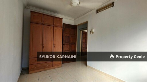 Intermediate Double Storey Terrace Seksyen 19