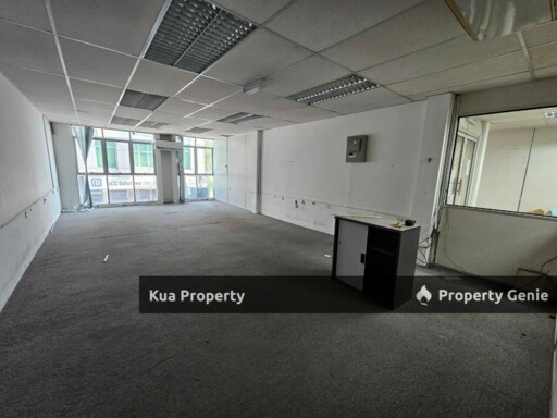 Big Size First Floor Corner Office / Shoplot For Rent! at 3rd Mile, Jalan Keretapi, near to Aeon