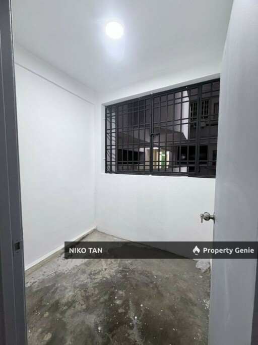 Bayu Puteri Apartment At Permas Jaya For Sale