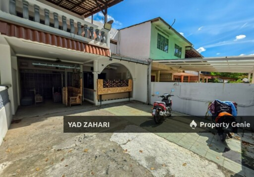 Seksyen 4, Shah Alam | 2-Storey Terrace 4 Bedrooms | RM690K - Prime Location and Facing Open