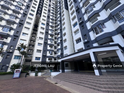 Permas Ville Apartment with Swimming Pools View