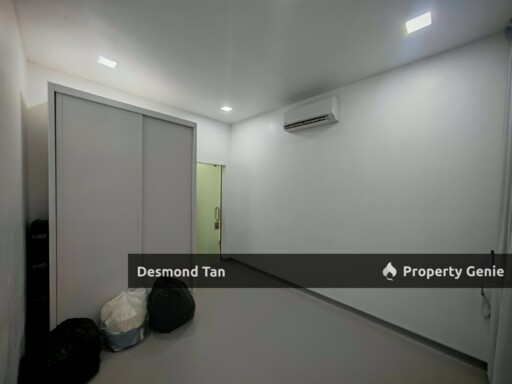 Kalista 2, Kalista Residence, Seremban 2, Mambau, (Penthouse Fully Furnished & Facing Facilities)
