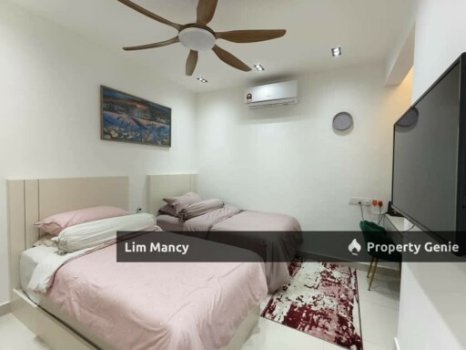 Aspira Garden Double Storey Cluster House with Fully Renovated