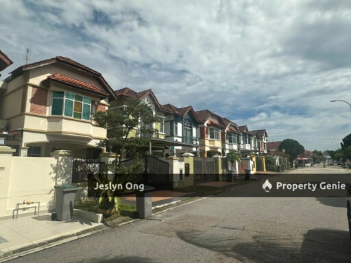 2 Storey Terrace House @ Taman Impian Emas for Sale