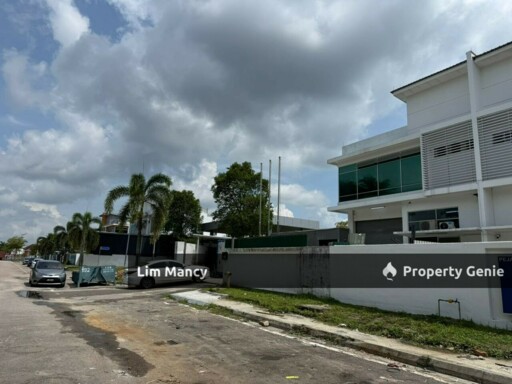SILC Gelang Patah Semi Detached Light Industrial For Sale
