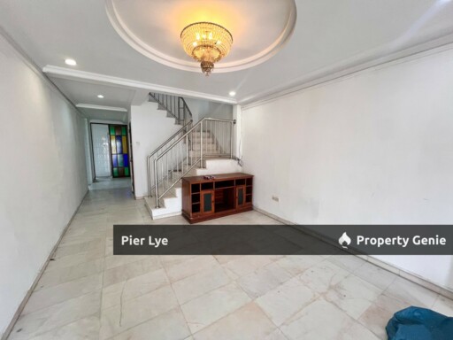 Jalan Biru Muda @ Taman Pelangi