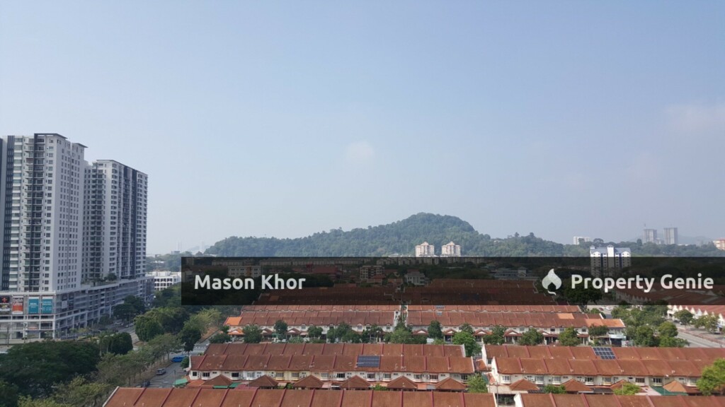 ARENA RESIDENCE MIDDLE FLOOR FACING SUNWAY TUNAS LANDED 1250sf 2CP FULLY RENO & FURNISHED BAYAN BARU