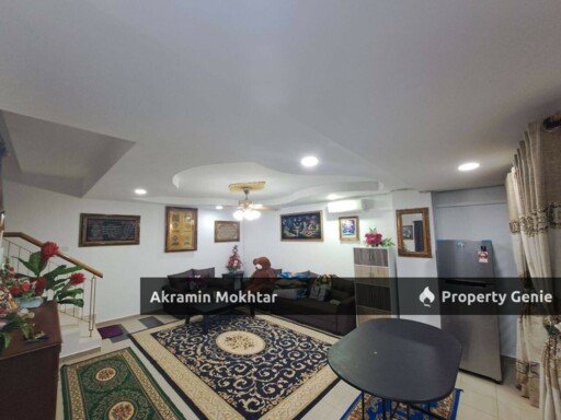 Freehold, Facing Open & Renovated | 2.5 Storey Terrace Maya Height, Bandar Seri Alam, Masai, Johor Bharu