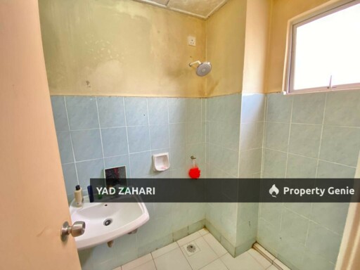 Anggerik Villa 2 Apartment, Semenyih | RM240K - Lower Level With Spacious Unit And Non-bumi Lot