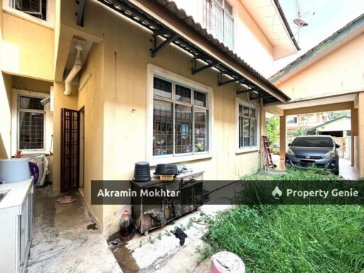 DOUBLE STOREY SEMI D CLUSTER HOUSE TAMAN TASIK UTAMA AYER KEROH MELAKA