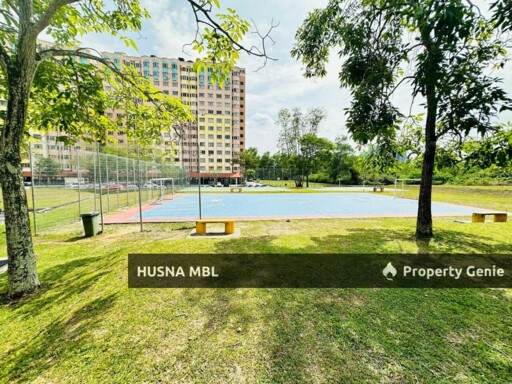 Apartment Corner Lot Renovated Desaminium Flora Seri Kembangan | 3 Bilik | Berhampiran MRT & UPM
