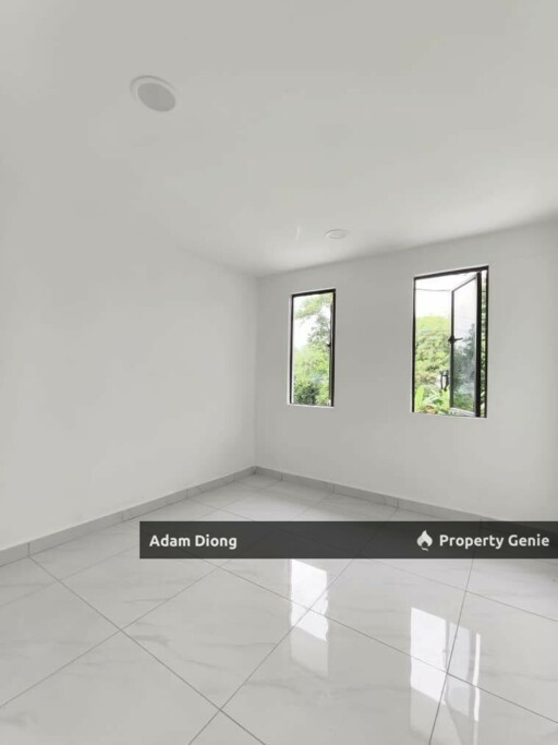 Jalan Permas, Bandar Baru Permas Jaya @Corner Lot