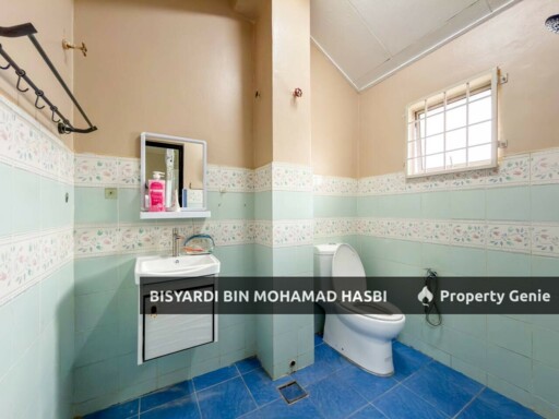 Fully Extended End Lot Extra Land Double Storey, Seksyen 3 Tambahan, Bangi
