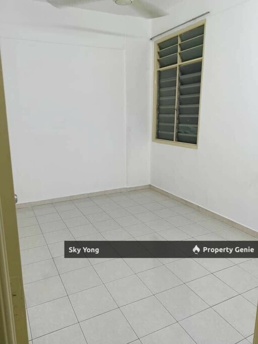 Pangsapuri Sentral Apartment Partially furnished For Rent