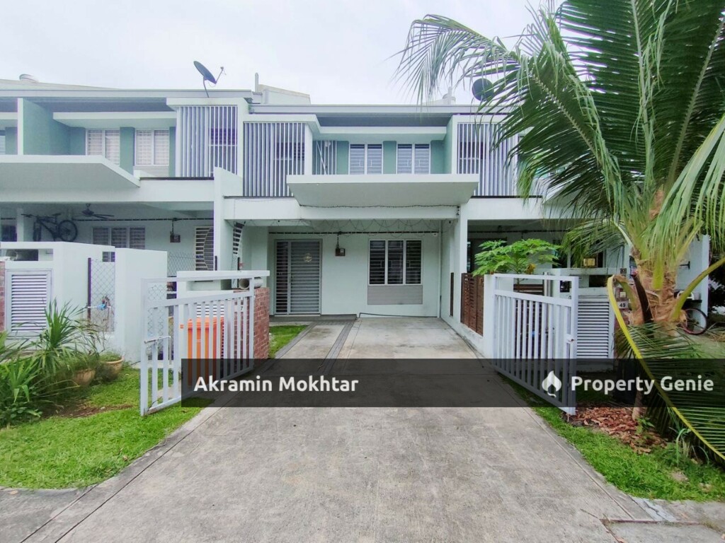 FREEHOLD | Double Storey Intermediate, Tmn Salak Perdana, Bdr Baru Salak Tinggi