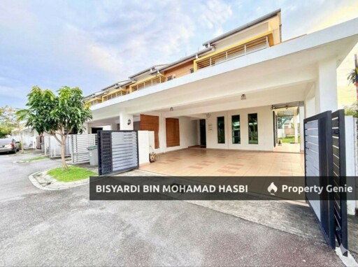 CORNER LOT & OPEN FACING Double Storey Terrace Laman Mawar Kota Seriemas Nilai, Negeri Sembilan.