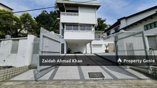 3 Storey Bungalow With Huge Garden Security Good Location Cul De Sac Surrounded with Elite Bungalow For Sale Taman Desa Kuala Lumpur