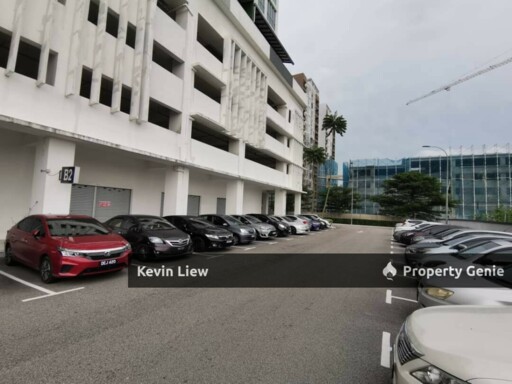 Sierra Perdana Corner Shop