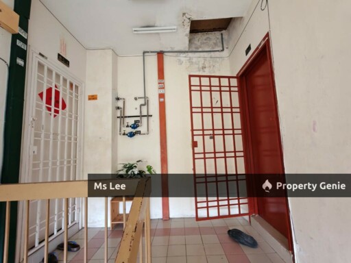 Sanjung Apartment @ Taman Seri Taming, Batu 9, Cheras-Blok Sanjung Tingkat 4 top floor-Ready Now