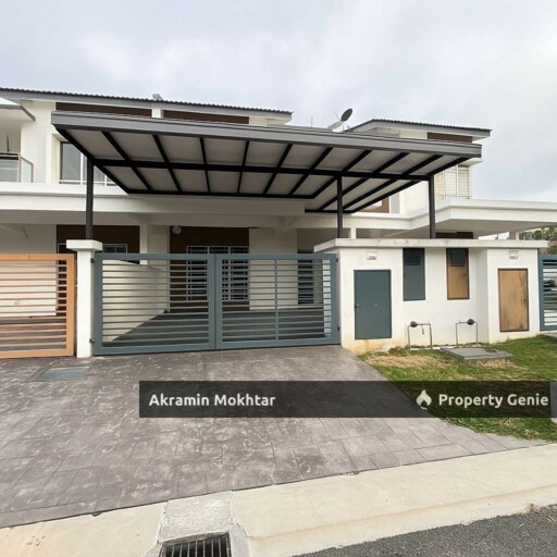 Renovated | 2 Storey Terrace TAMAN RUBY DENGKIL