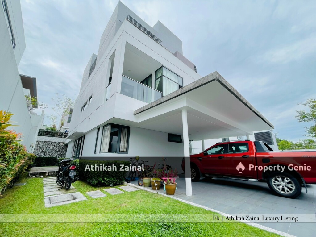 Twin Palms Kemensah | 3 Storey Freehold Bungalow With Amazing View